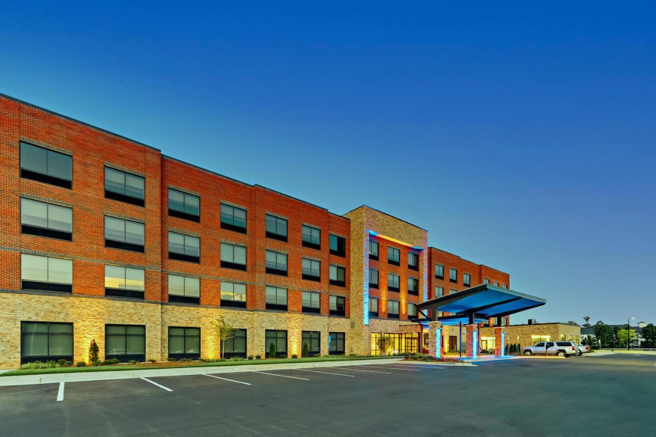 Holiday Inn Express & Suites - Winston - Salem Sw - Clemmons By Ihg Exterior foto